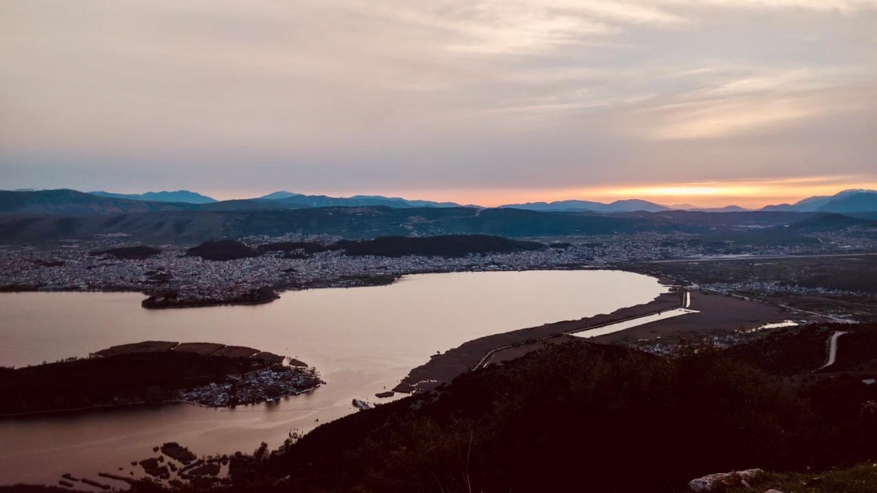 House With View In Amfithea Lejlighed Ioannina Eksteriør billede